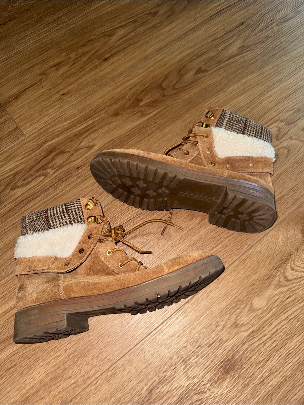 Tommy Hilfiger Tan Suede Lace-Up Ankle Boots with Shearling Cuff